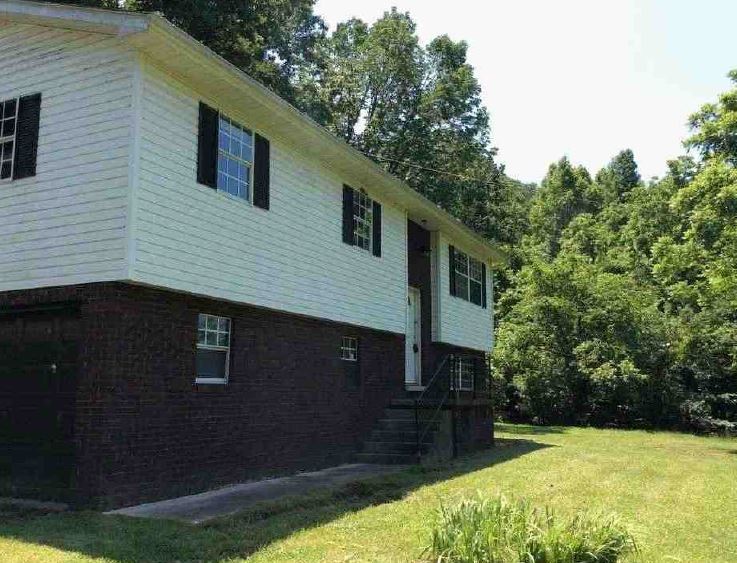 2283 Fisherbowen BrWayne, WV, 25570Wayne County