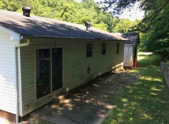 2283 Fisherbowen BrWayne, WV, 25570Wayne County