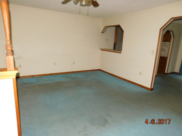 325 MOSLEY AVENUE, Amherstdale, WV 25607