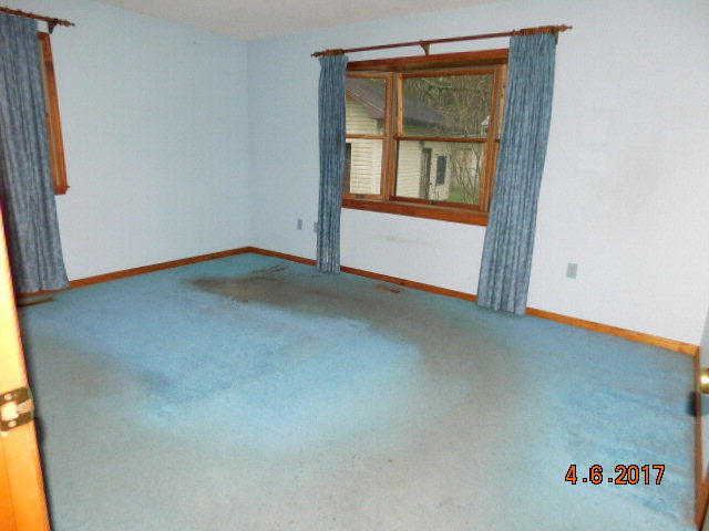 325 MOSLEY AVENUE, Amherstdale, WV 25607