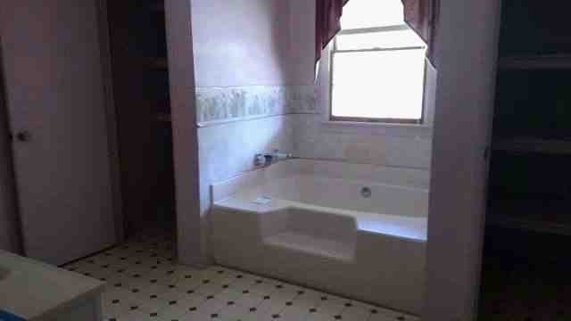 450 Mountain View LnAmherstdale, WV, 25607Logan County