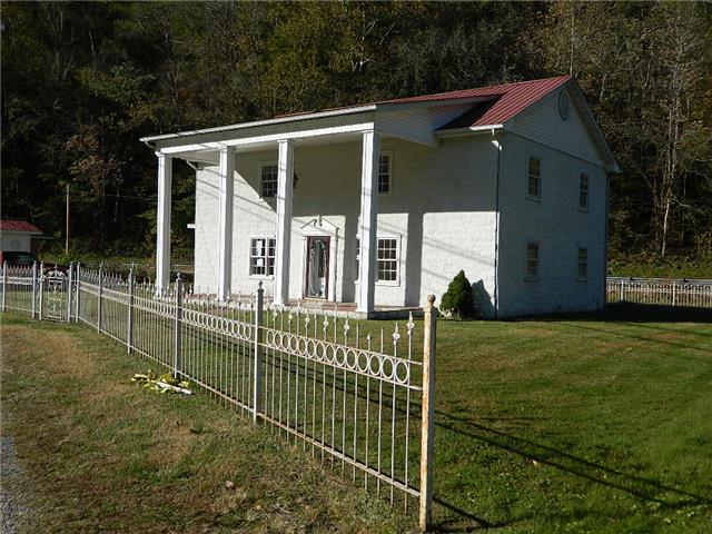 1487 Autumn LnDavin, WV, 25617Logan County