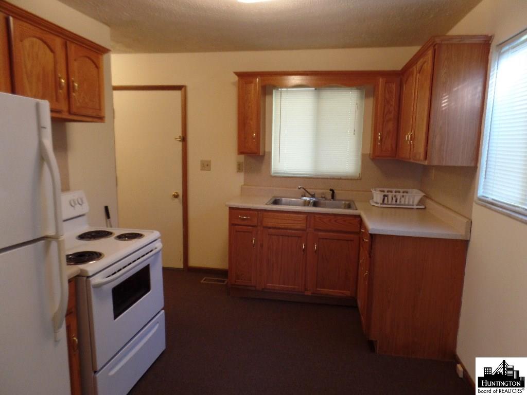 1734 Crestmont Drive, Huntington, WV 25701