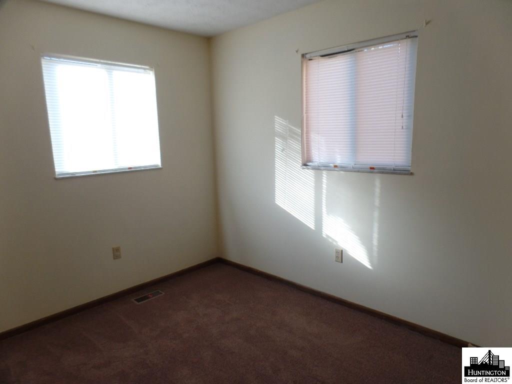 1734 Crestmont Drive, Huntington, WV 25701