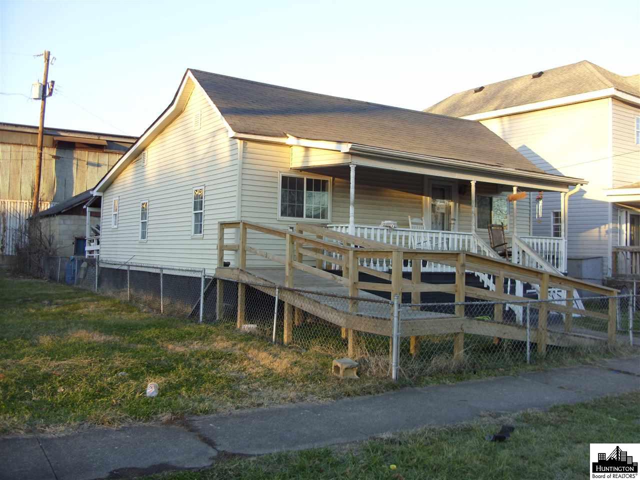 1532 Jefferson Avenue, Huntingnton, WV 25704