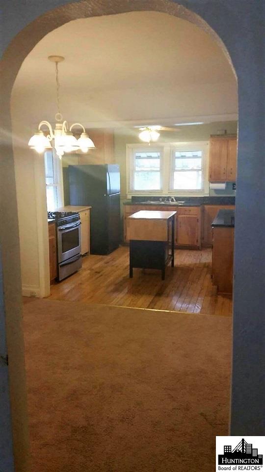 1042 Van Buren Avenue, Huntington, WV 25704