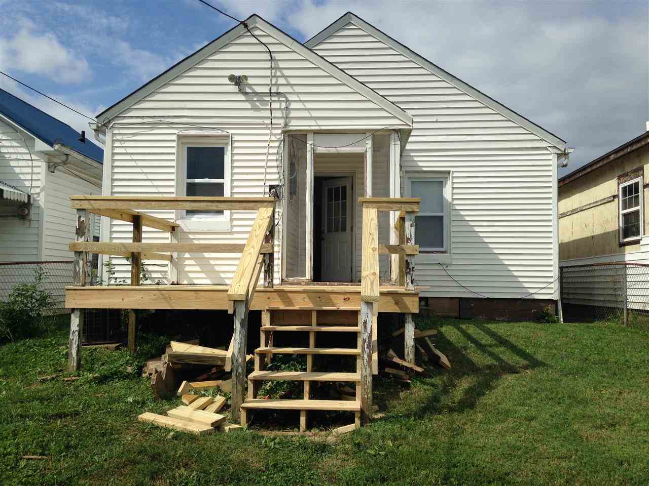 2023 Jefferson Avenue, Huntington, WV 25704