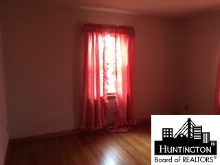 141 Baer Street, Huntington, WV 25705