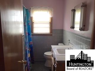 141 Baer Street, Huntington, WV 25705