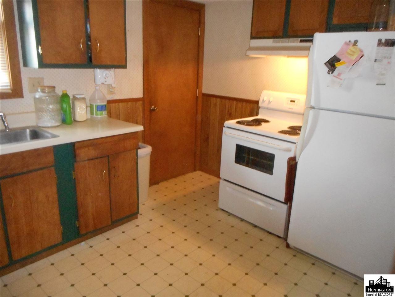122 Leeward Avenue, Huntington, WV 25705