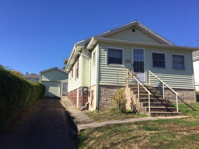 207 RUSSELL STREET, Beckley, WV 25801