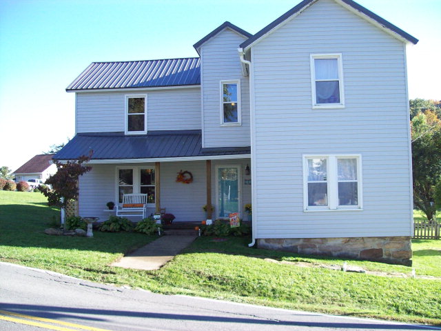 108 Ellen Ave