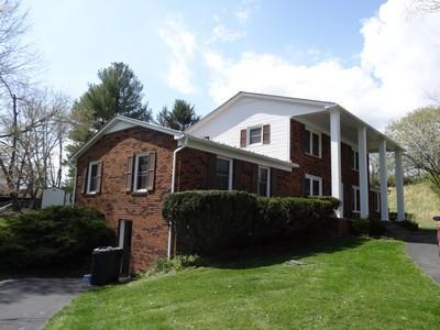 109 Hill St