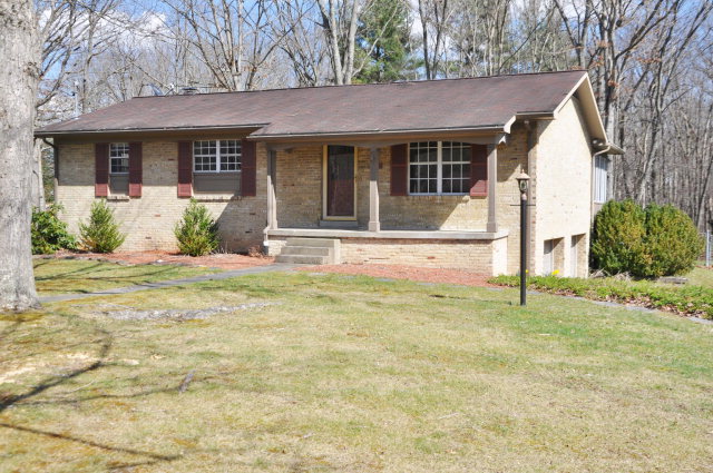 611 Overlook Dr