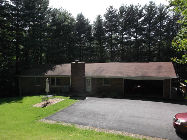 102 Spring St