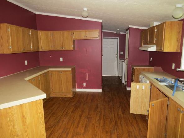 300 Old Grove RoadCrab Orchard, WV, 25827Raleigh County
