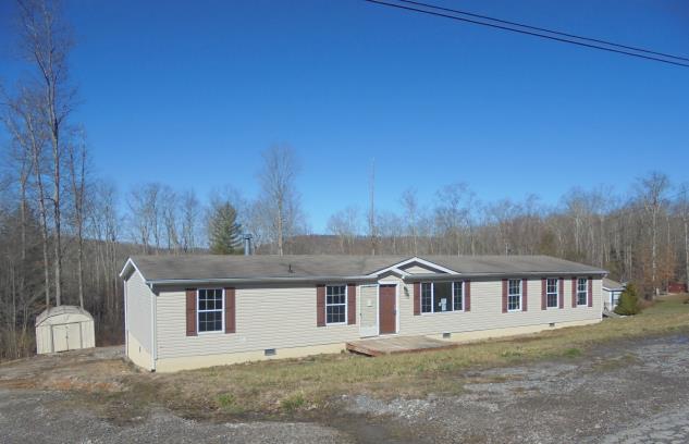 142 White Rose DrDaniels, WV, 25832Raleigh County
