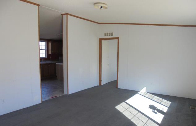 142 White Rose DrDaniels, WV, 25832Raleigh County