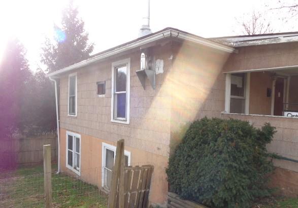 308 Montana StMount Hope, WV, 25880Fayette County