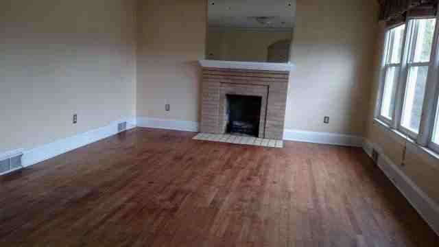 24 N Maryland AveMount Hope, WV, 25880Fayette County