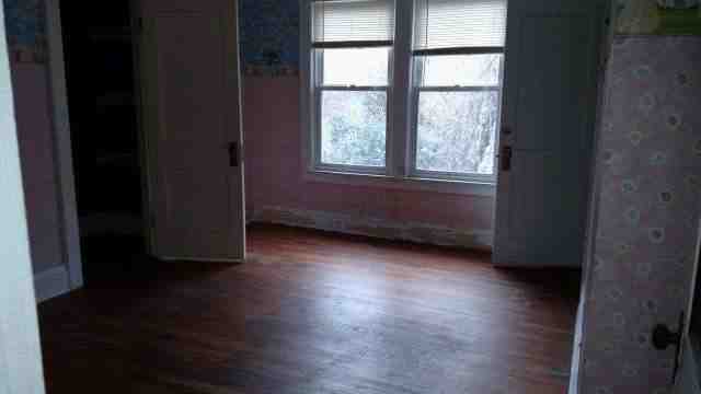 24 N Maryland AveMount Hope, WV, 25880Fayette County