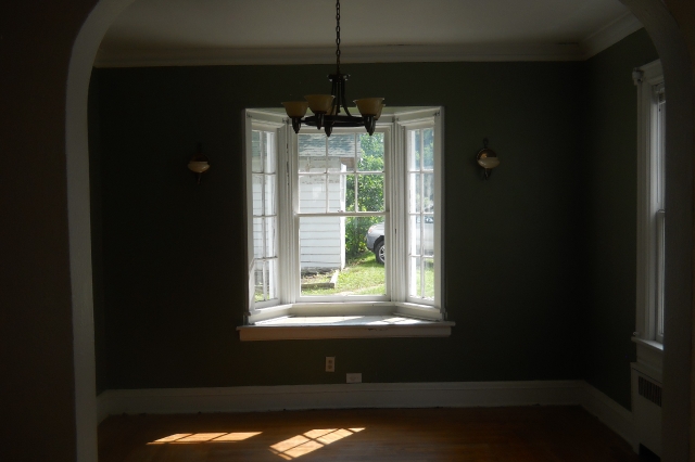 206 N Mountain AveMount Hope, WV, 25880Fayette County