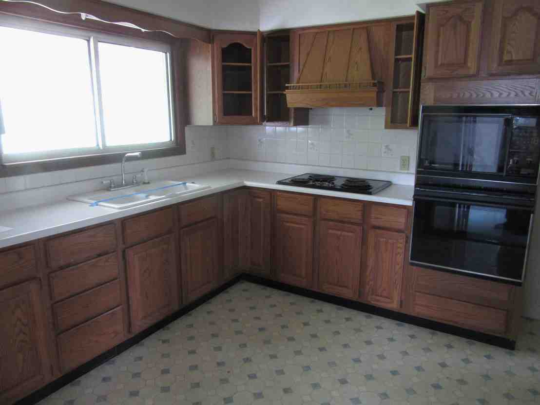 1704 Main St EOak Hill, WV, 25901Fayette County