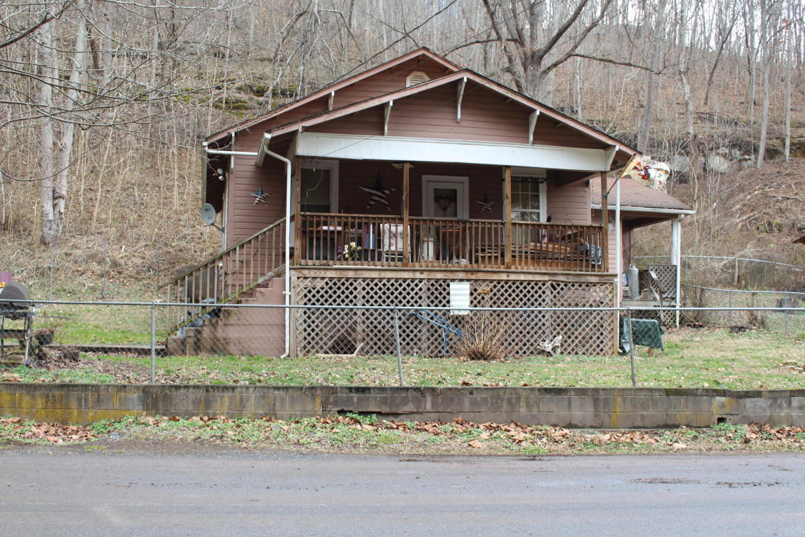 MADAMS CREEK RD, Hinton, WV 25951