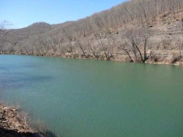 3345 GREENBRIER DRIVE, Hinton, WV 25951