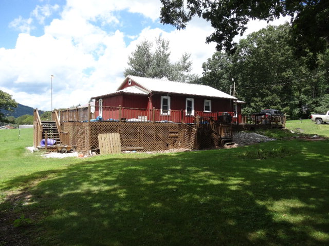 352 OSBORNE DRIVE, Rainelle, WV 25962