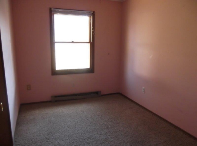317 Broomstraw Ridge RdJumping Branch, WV, 25969Summers County