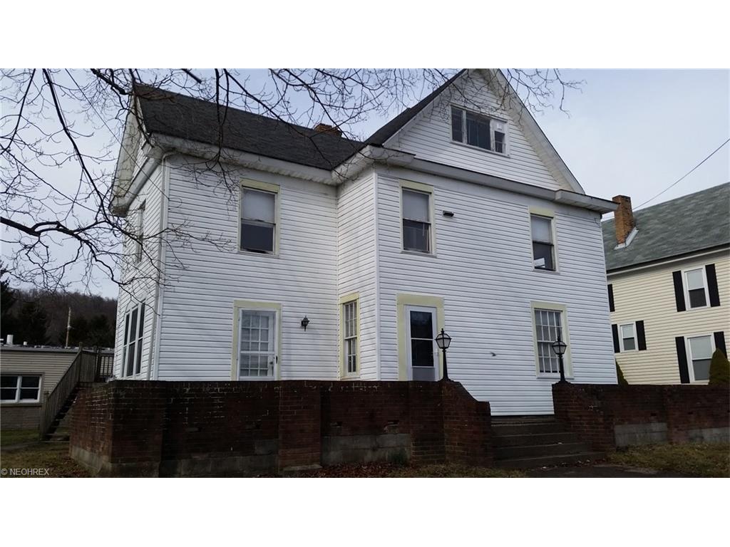 111 Woodcrest Rd