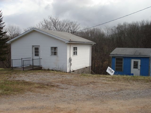 53 Blue Jay Lane, Moundsville, WV 26041