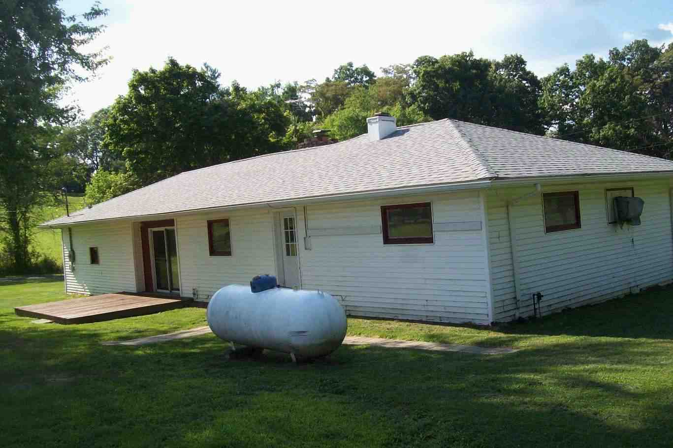 274 Valley DrNew Cumberland, WV, 26047Hancock County