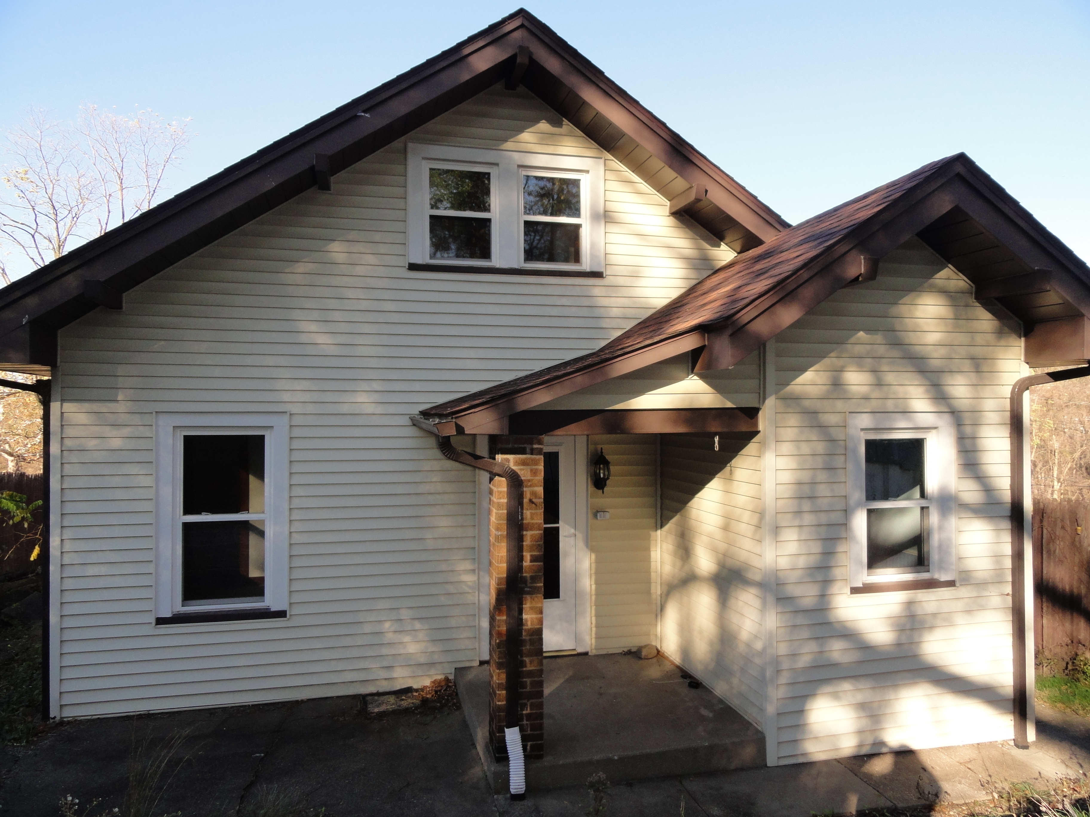 168 Hillcrest Rd, Weirton, WV 26062