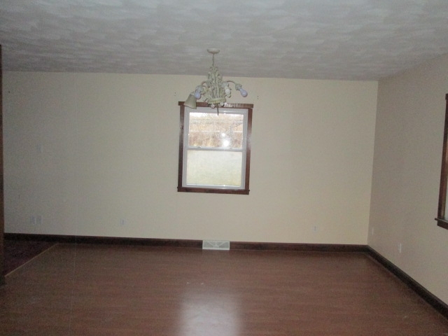 2364 Hudson Hill RdWeirton, WV, 26062Hancock County