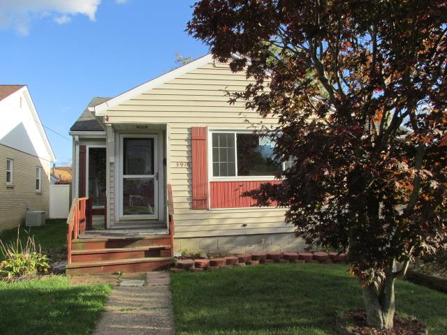 3916 Collins WayWeirton, WV, 26062Brooke County