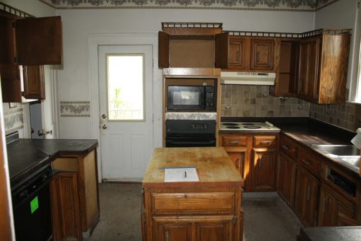 2308 Plum StParkersburg, WV, 26101Wood County