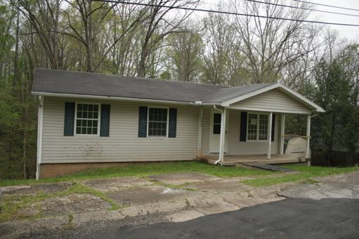2255 Meadowview DrParkersburg, WV, 26104Wood County