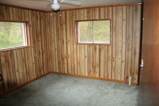 12038 Emerson AveParkersburg, WV, 26104Wood County
