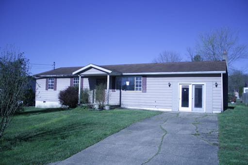 140 Wood StDavisville, WV, 26142Wood County