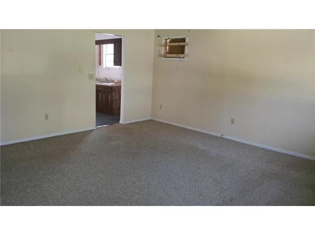 25 Elm StDavisville, WV, 26142Wood County
