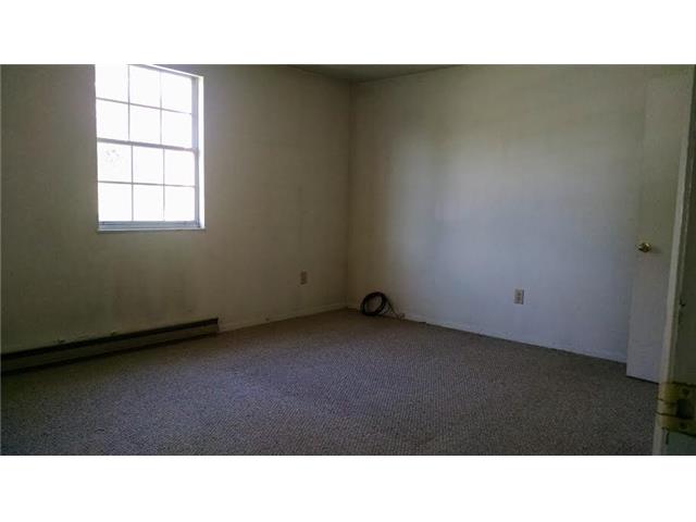25 Elm StDavisville, WV, 26142Wood County