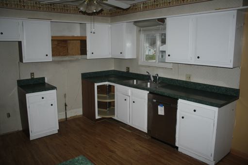 44 Mount PleasantsMineral Wells, WV, 26150Wood County