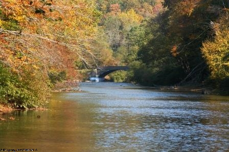 LOT 5 CROSSING ON THE MIDDLE FORK Road, Buckhannon, WV 26201