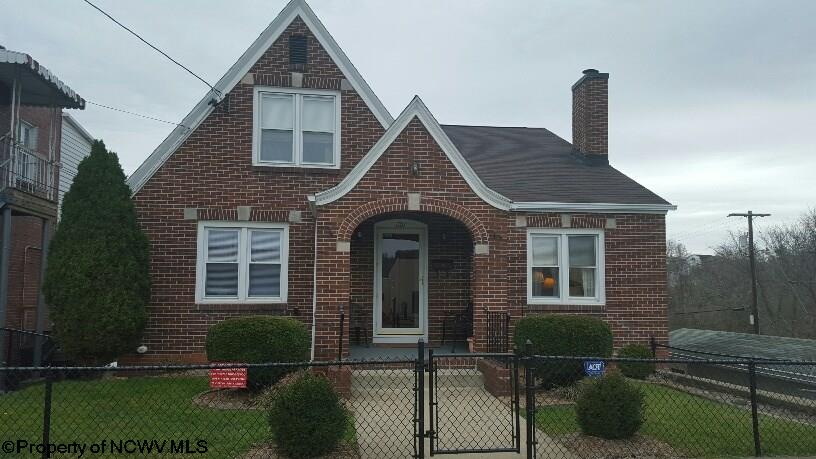 291 Circle Dr