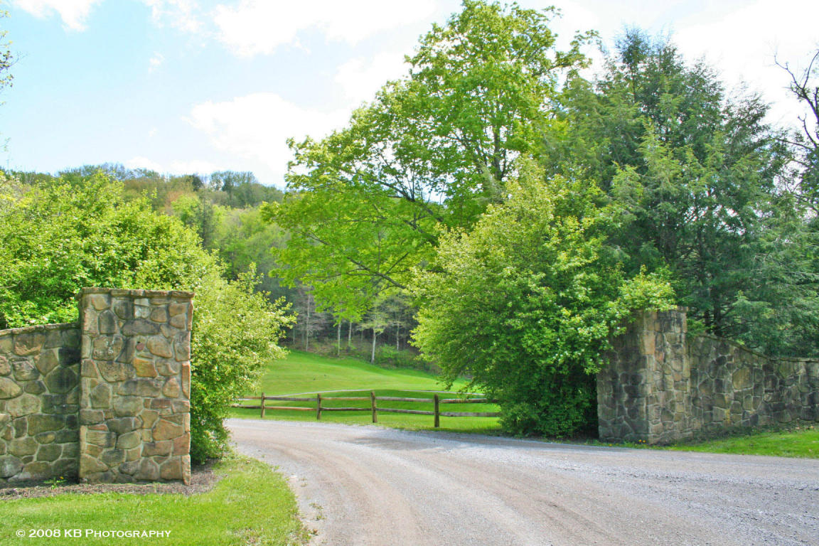 Lot 19 590 N West Ridge Rd