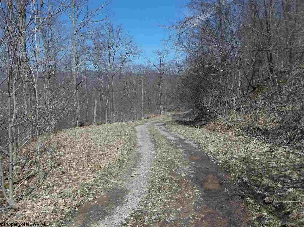 000 FAULKNER Road, Bowden, WV 26254