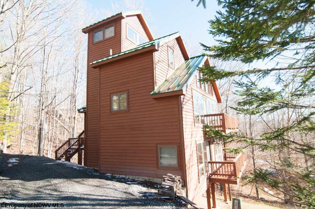 28 Deerfield Circle