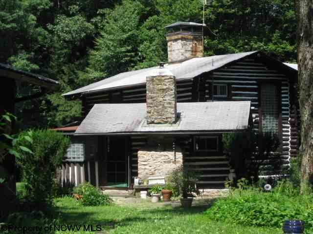 C203 Herzwood Court